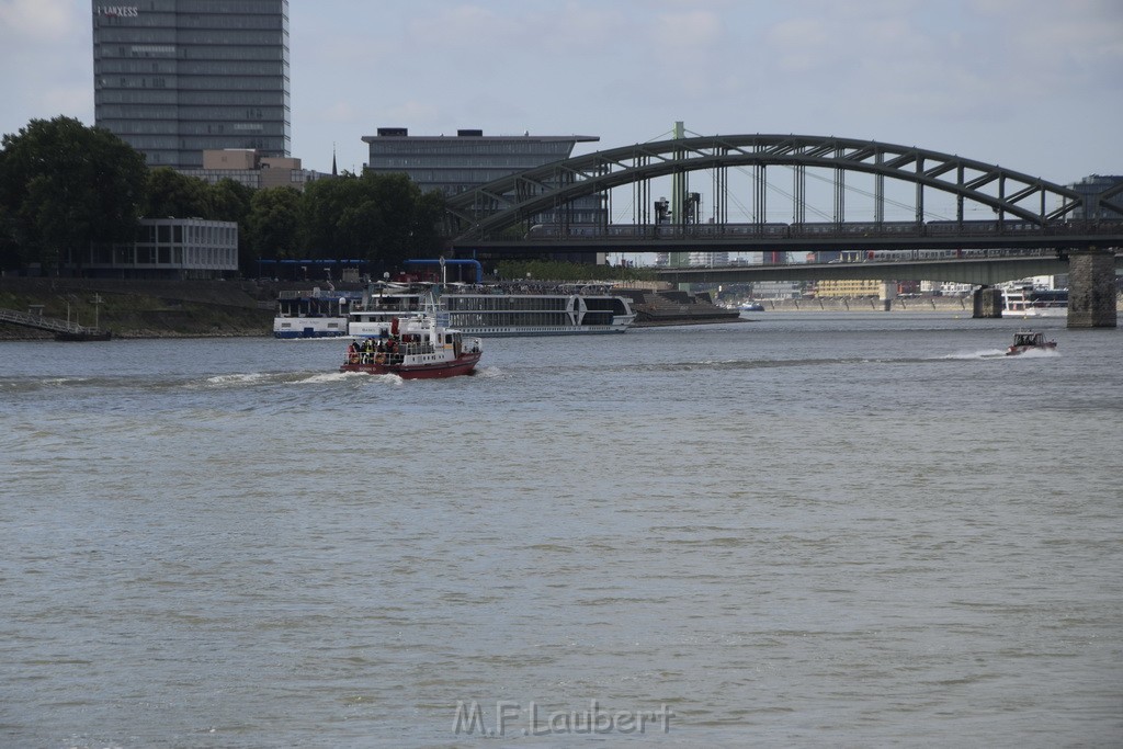 Schiff 1 Koeln in Hoehe der Koelner Zoobruecke P228.JPG - Miklos Laubert